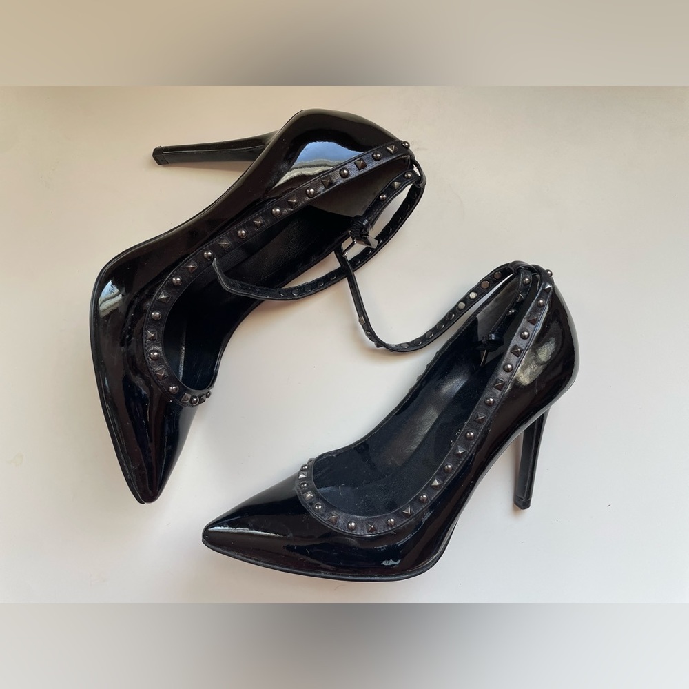 Ivanka Trump Black Heels